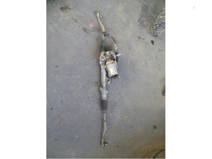 Power steering box from a Peugeot 207/207+ (WA/WC/WM) 1.6 16V 2006