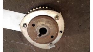 Used Camshaft sprocket Daihatsu Cuore (L251/271/276) 1.0 12V Price on request offered by Autodemontage Joko B.V.