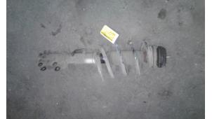 Used Front shock absorber rod, left Mercedes Vito (639.7) 2.2 115 CDI 16V Price on request offered by Autodemontage Joko B.V.