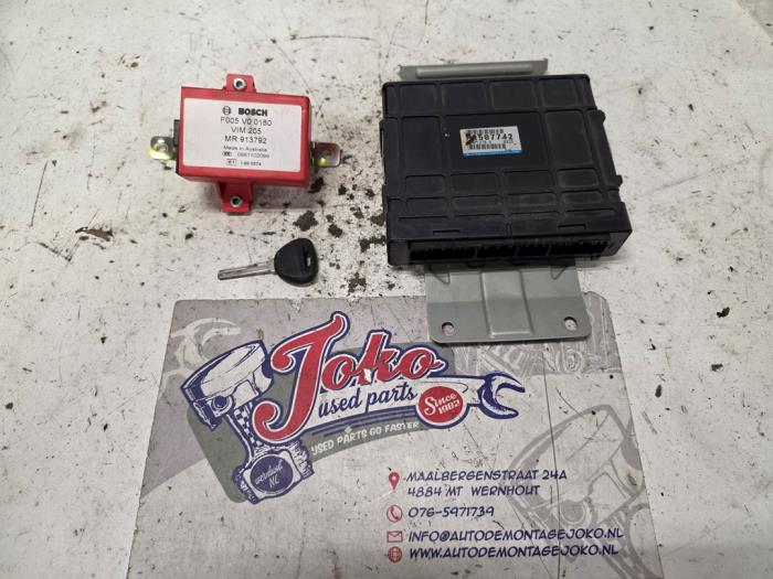 Used Engine management computer Mitsubishi Space Star (DG) 1.3 16V Price on request offered by Autodemontage Joko B.V.