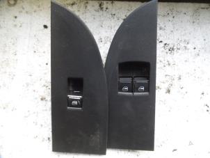Used Electric window switch Seat Leon (1P1) 2.0 FSI 16V Price on request offered by Autodemontage Joko B.V.