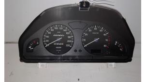 Used Instrument panel Peugeot 106 II 1.1 XN,XR,XT,Accent Price on request offered by Autodemontage Joko B.V.