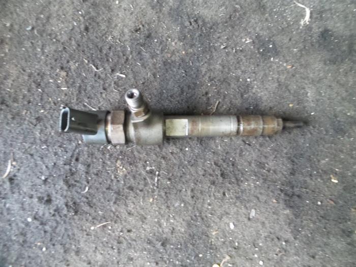 Gebrauchte Einspritzdüse (Diesel) Alfa Romeo 156 (932) 2.4 JTD Preis auf Anfrage angeboten von Autodemontage Joko B.V.
