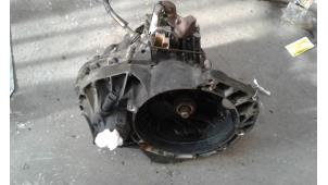 Used Gearbox Volkswagen Sharan (7M8/M9/M6) 2.8 VR6,VR6 Carat Price on request offered by Autodemontage Joko B.V.
