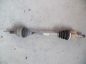 Used Front drive shaft, left Opel Agila (A) 1.2 16V Twin Port Price on request offered by Autodemontage Joko B.V.