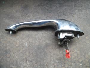 Used Rear door handle 4-door, right Chrysler PT Cruiser 2.0 16V Price on request offered by Autodemontage Joko B.V.