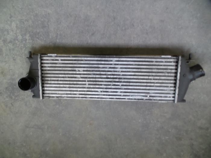 Usados Intercooler Renault Trafic New (JL) 2.0 dCi 16V 115 Precio de solicitud ofrecido por Autodemontage Joko B.V.
