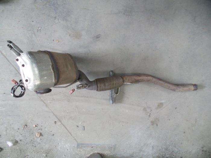 Used Particulate filter Volkswagen Passat (3C2) 2.0 TDI 16V 140 Price on request offered by Autodemontage Joko B.V.