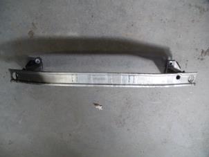 Used Front bumper frame Renault Clio III (BR/CR) 1.6 16V Price on request offered by Autodemontage Joko B.V.