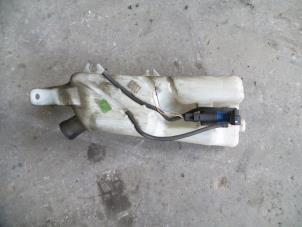 Used Front windscreen washer reservoir Renault Clio III (BR/CR) 1.6 16V Price on request offered by Autodemontage Joko B.V.