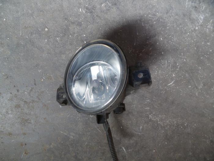 Używane Halogen prawy Renault Clio III (BR/CR) 1.6 16V Cena na żądanie oferowane przez Autodemontage Joko B.V.