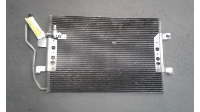 Usagé Condenseur de climatisation Mercedes A (W168) 1.6 A-160 Prix sur demande proposé par Autodemontage Joko B.V.