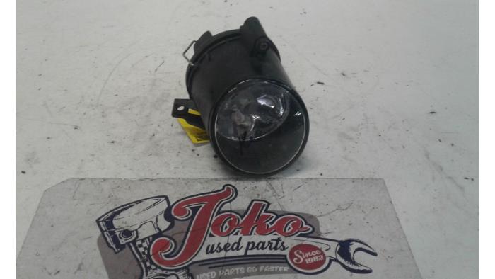 Używane Halogen prawy Volkswagen Polo IV (9N1/2/3) 1.4 16V Cena na żądanie oferowane przez Autodemontage Joko B.V.