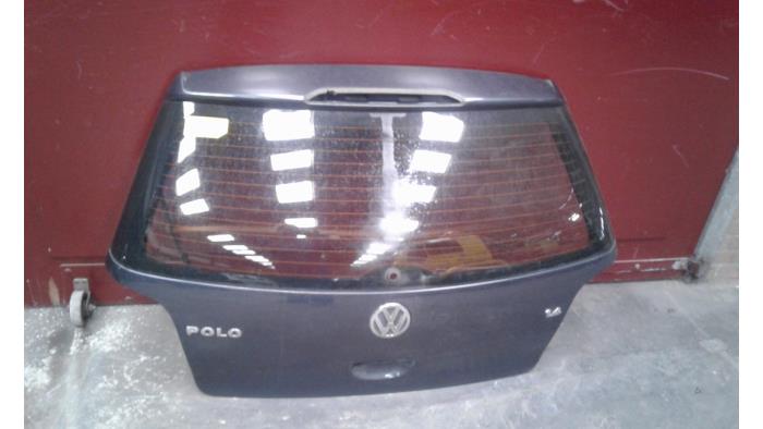 Tylna klapa z Volkswagen Polo IV (9N1/2/3) 1.4 16V 2003