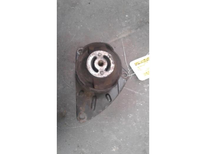 Gebrauchte Motorlager Volkswagen Polo III (6N1) 1.9 SDI Preis auf Anfrage angeboten von Autodemontage Joko B.V.