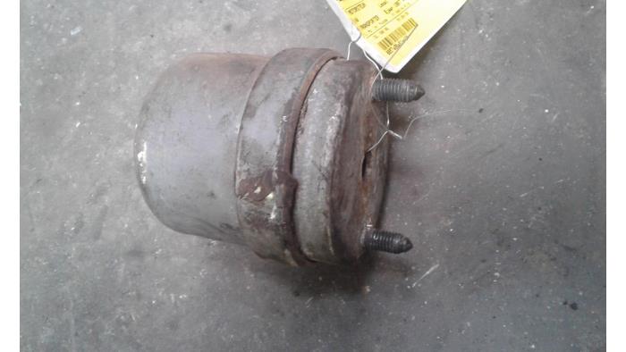 Gebrauchte Motorlager Volkswagen Transporter/Caravelle T4 1.9 TD Caravelle Preis auf Anfrage angeboten von Autodemontage Joko B.V.