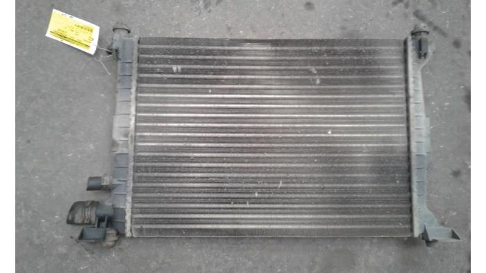 Radiator Ford Puma 1.4 16V - FHF - Autodemontage Joko B.V.