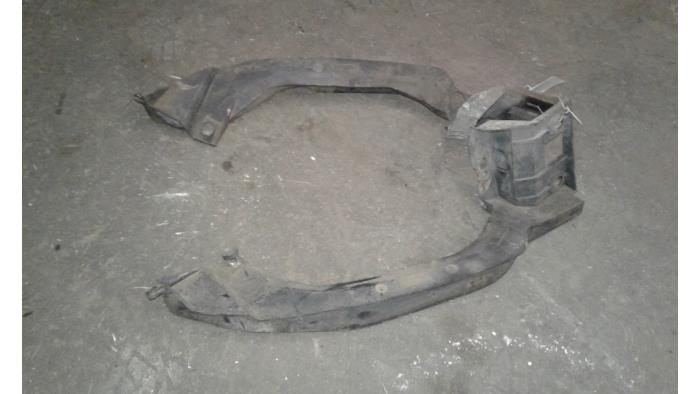 Używane Panel przedni Ford Puma 1.4 16V Cena na żądanie oferowane przez Autodemontage Joko B.V.