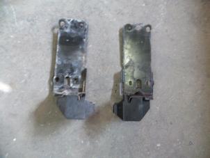 Used Radiator bar BMW 3 serie (E90) 325d 24V Price on request offered by Autodemontage Joko B.V.