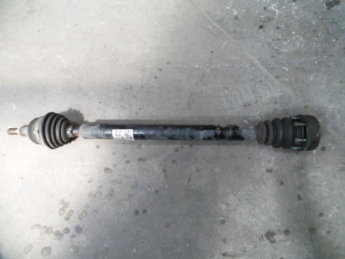Gebrauchte Antriebswelle rechts vorne Audi A3 (8L1) 1.6 Preis auf Anfrage angeboten von Autodemontage Joko B.V.