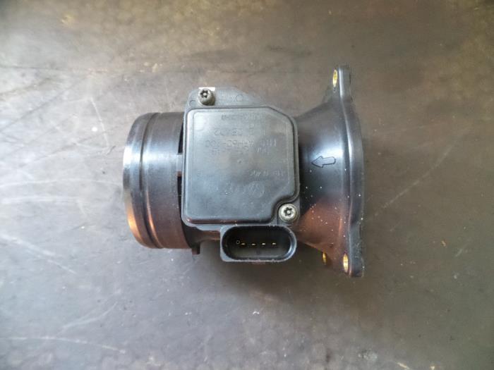 Gebrauchte Luftmassenmesser Audi A3 (8L1) 1.6 Preis auf Anfrage angeboten von Autodemontage Joko B.V.
