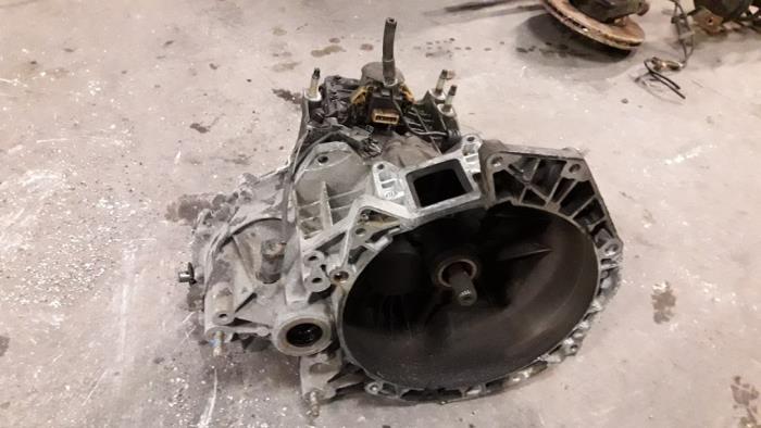 Gebrauchte Getriebe Ford Mondeo I 2.5i V6 24V Preis auf Anfrage angeboten von Autodemontage Joko B.V.