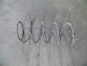 Used Front spring screw Peugeot 206 CC (2D) 1.6 16V Price on request offered by Autodemontage Joko B.V.