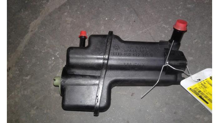 Begagnade Styrservotank Volkswagen New Beetle (9C1/9G1) 2.0 Pris på förfrågan erbjuds av Autodemontage Joko B.V.