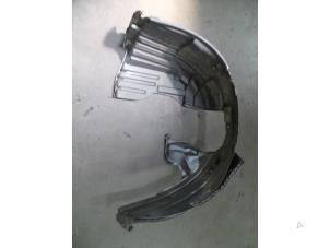 Used Wheel arch liner Nissan Micra (K12) 1.2 16V Price on request offered by Autodemontage Joko B.V.