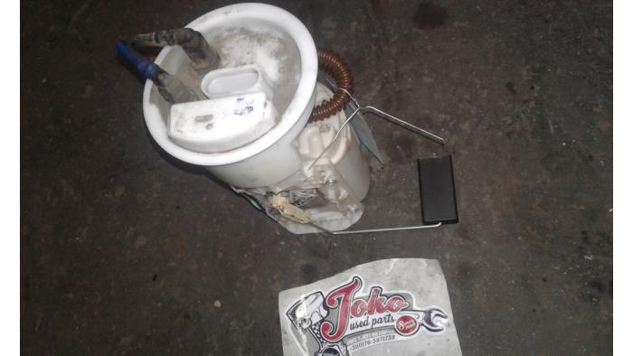 Usagé Pompe à carburant Volkswagen Polo IV (9N1/2/3) 1.2 Prix sur demande proposé par Autodemontage Joko B.V.