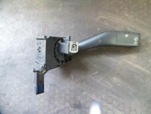 Used Wiper switch Volkswagen Caddy III (2KA,2KH,2CA,2CH) 2.0 SDI Price on request offered by Autodemontage Joko B.V.