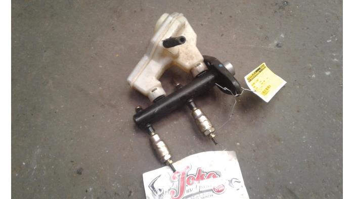 Master cylinder from a Ford Fiesta 1998