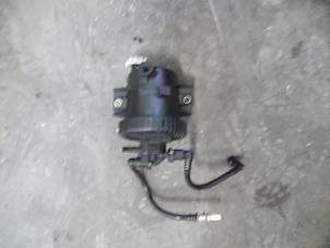 Used Fuel filter Peugeot 307 (3A/C/D) 2.0 HDi 90 Price on request offered by Autodemontage Joko B.V.