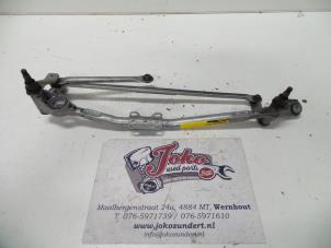 Used Wiper mechanism BMW 3 serie (E90) 320d 16V Price on request offered by Autodemontage Joko B.V.