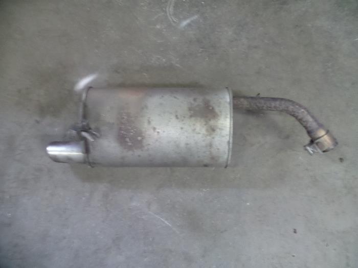 Gebrauchte Auspuff Enddämpfer Mitsubishi Colt (Z2/Z3) 1.3 16V Preis auf Anfrage angeboten von Autodemontage Joko B.V.