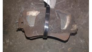 Used Front brake pad Renault Trafic I (TXW) 1.7 T1000 Price on request offered by Autodemontage Joko B.V.