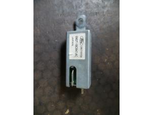 Used Antenna Amplifier Ford S-Max (GBW) 1.8 TDCi 16V Price on request offered by Autodemontage Joko B.V.