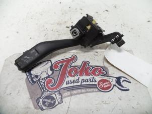 Used Indicator switch Seat Leon (1P1) 2.0 FSI 16V Price on request offered by Autodemontage Joko B.V.
