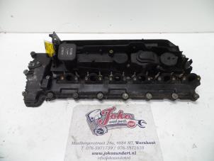 Used Rocker cover BMW 5 serie Touring (E61) 530d 24V Price on request offered by Autodemontage Joko B.V.