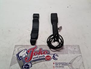 Used Rear seatbelt buckle, centre Mitsubishi Outlander (GF/GG) 2.0 16V PHEV 4x4 Price on request offered by Autodemontage Joko B.V.