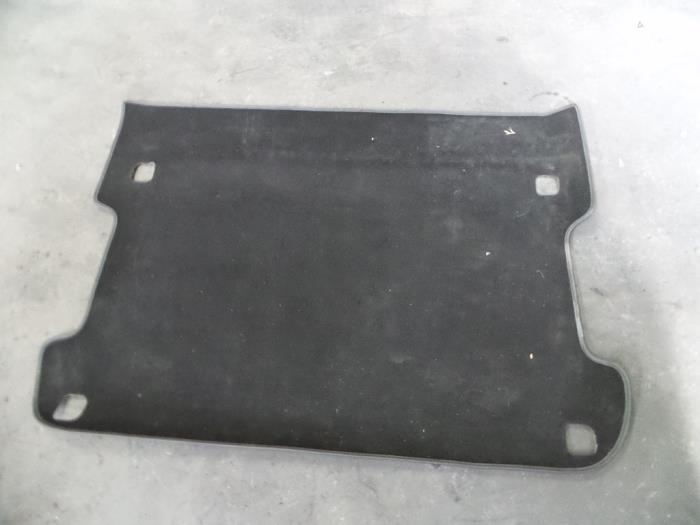 Boot mat from a Citroën C4 Picasso (UD/UE/UF) 1.6 HDiF 16V 110 2007