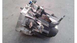 Getriebe van een Renault Clio II (BB/CB) 1.2 2001