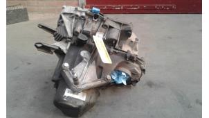 Getriebe van een Renault Clio II (BB/CB) 1.2 2001