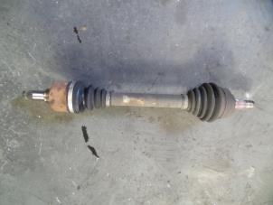 Used Front drive shaft, left Citroen C4 Picasso (UD/UE/UF) 1.6 HDiF 16V 110 Price on request offered by Autodemontage Joko B.V.