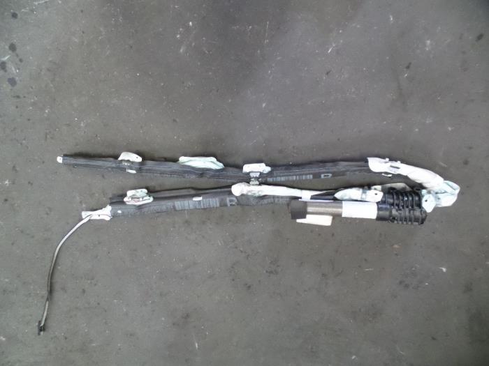 Używane Kurtyna Citroen C4 Picasso (UD/UE/UF) 1.6 HDiF 16V 110 Cena na żądanie oferowane przez Autodemontage Joko B.V.