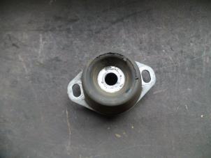 Used Gearbox mount Citroen C4 Picasso (UD/UE/UF) 1.6 HDiF 16V 110 Price on request offered by Autodemontage Joko B.V.