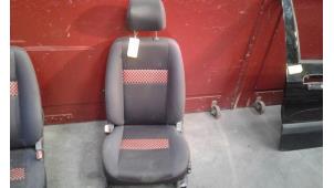Używane Fotel lewy Hyundai Getz 1.3i 12V Cena na żądanie oferowane przez Autodemontage Joko B.V.