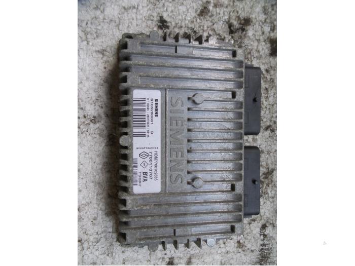 Used Automatic gearbox computer Renault Megane (EA) 2.0i Price on request offered by Autodemontage Joko B.V.