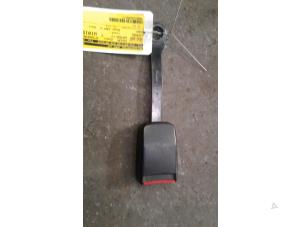 Used Front seatbelt buckle, left Citroen Jumpy (U64) 1.9D Price on request offered by Autodemontage Joko B.V.