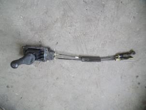 Used Gear stick Renault Modus/Grand Modus (JP) 1.5 dCi 80 Price on request offered by Autodemontage Joko B.V.